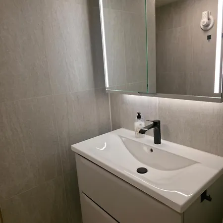 The White House T6, Gratis Parkering, Rolig *