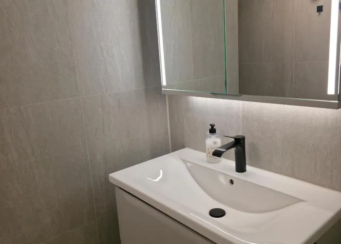 The White House T6, Gratis Parkering, Rolig *