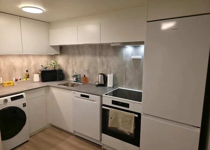 The White House T6, Gratis Parkering, Rolig Apartamento Tromsø